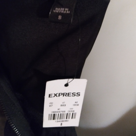 EXPRESS Embroidered Star Mesh Top - Picture 6 of 8